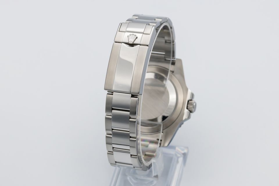 Rolex GMT Master II 116710 LN Image 3